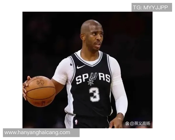 克里斯保罗的篮球传奇之路与职业生涯的辉煌成就解析