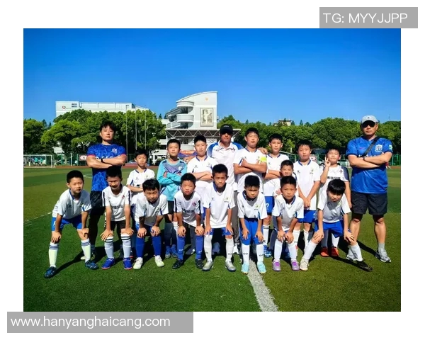 拉腊体育与飓风的激烈对决展现足球魅力与团队精神